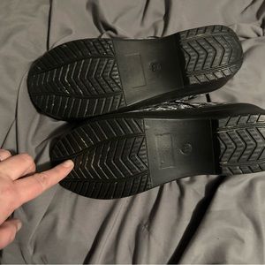 Size 11 nurses shoes